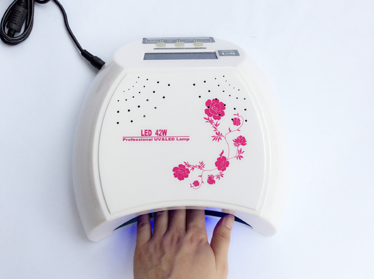 Alto tiempo ULTRAVIOLETA eficiente 5s, 10s, 20s del ajuste de la lámpara del secador del clavo del salón de belleza LED