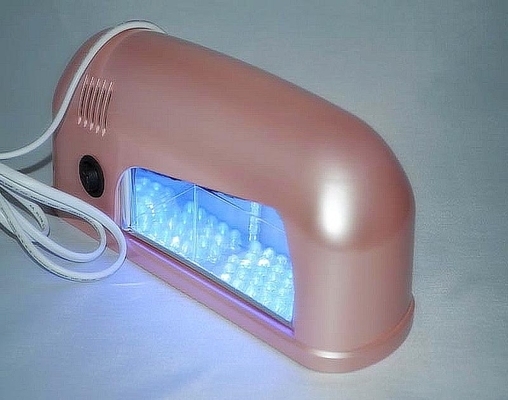 El LED clava la lámpara ULTRAVIOLETA - 3W - estilo elegante
