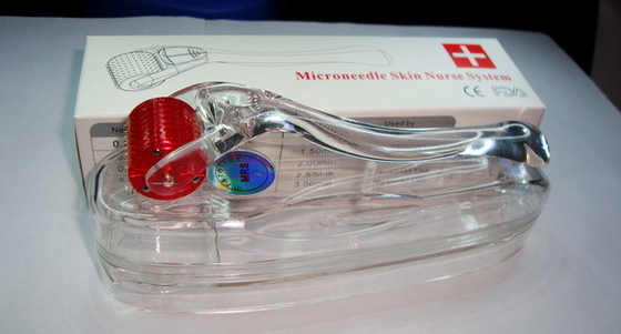 la cara de las agujas del titanio 200/el rodillo de Derma Microneedle del cuerpo para el acné marca con una cicatriz retiro