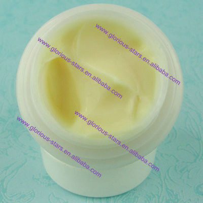Piel herbaria que blanquea la crema, máscara de seda atractiva 25ml para la piel amarillenta