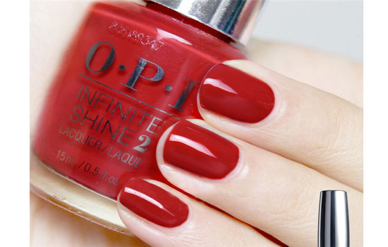 El líquido de las señoras de la marca de OPI modificó colores pasados largos del esmalte de uñas para requisitos particulares 15ml
