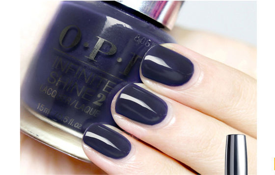 El líquido de las señoras de la marca de OPI modificó colores pasados largos del esmalte de uñas para requisitos particulares 15ml