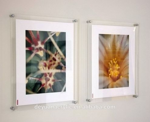 La foto de acrílico de la imagen montada en la pared casera capítulo 8 x 10 con el clavo del hierro